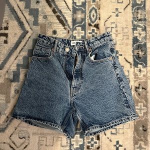 Zara High Waisted Denim Shorts in color Dark Wash Blue (size 2)
